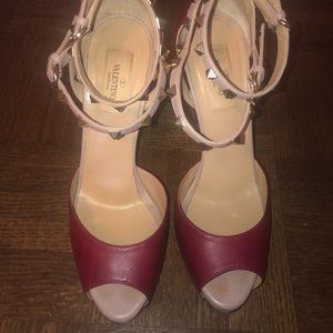 Authentic Valentino Rockstud Heels